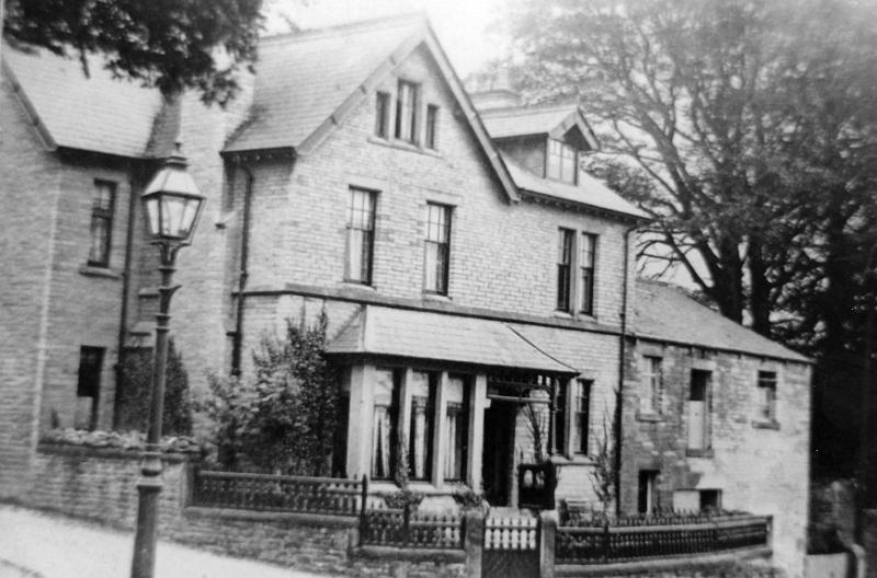 Lochinvar House.jpg - Lochinvar House at Kayley Hill, around 1925